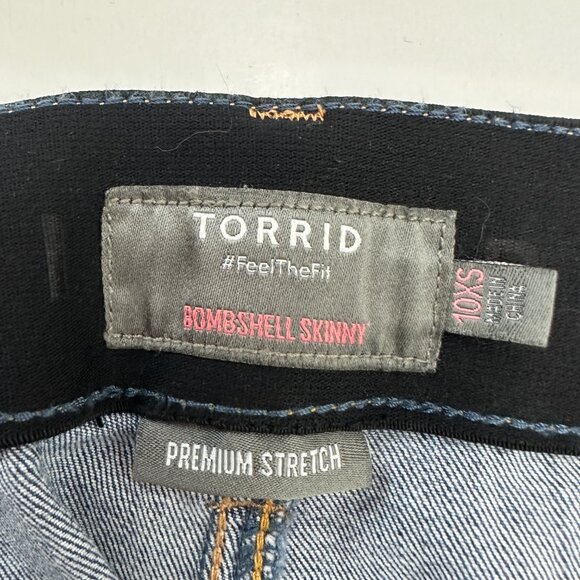 Torrid Bombshell Skinny Women's size 10 XS Dark Wash Blue Denim Jeans - Picture 3 of 5